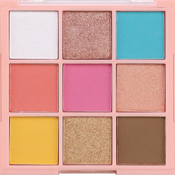 Feelin' Fierce 3-Pc. Mini Eye Shadow Palette Set, Created for Macy's - Picture 5 of 8